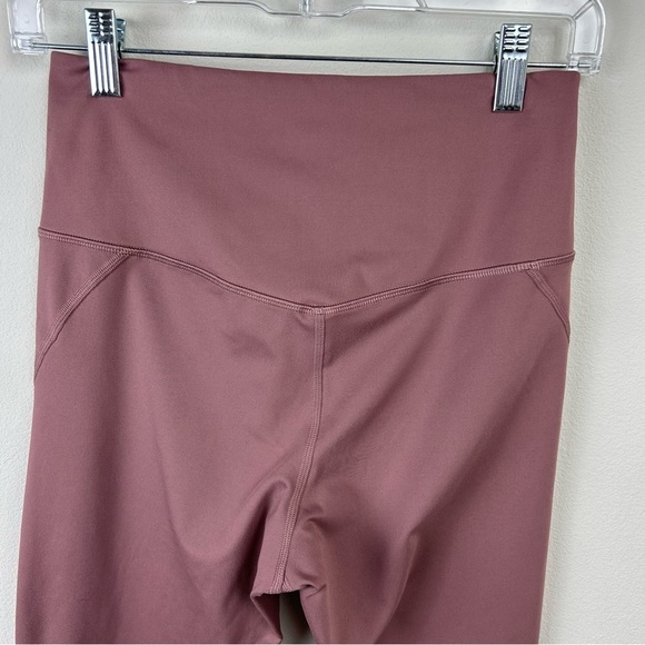 Girlfriend Collective compressive high-rise cropped leggings size: M - Picture 5 of 8